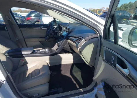 2018 Ford Fusion Hybrid Se из США, поврежденный, VIN 3FA6P0LU1JR117372